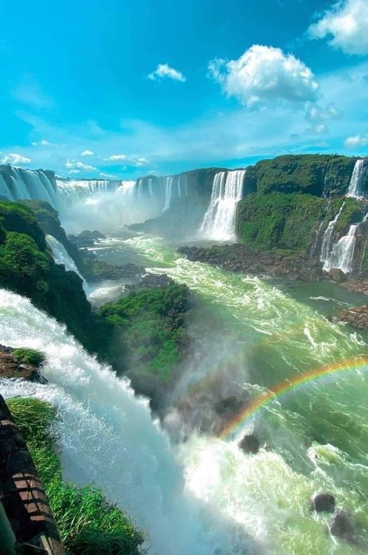 Iguazu_458303028_3764299630501650_1872742083457677867_n.jpg