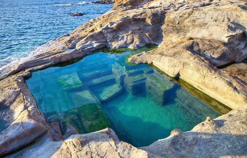 pools_in_Cala_Furia_541874971_122251435616220759_955188591352201140_n.jpg